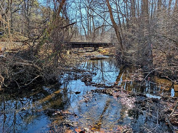 4th image of McFarland Rd