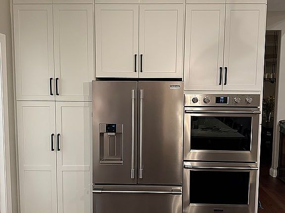 2nd image of 1209 S Summer Breeze Ct