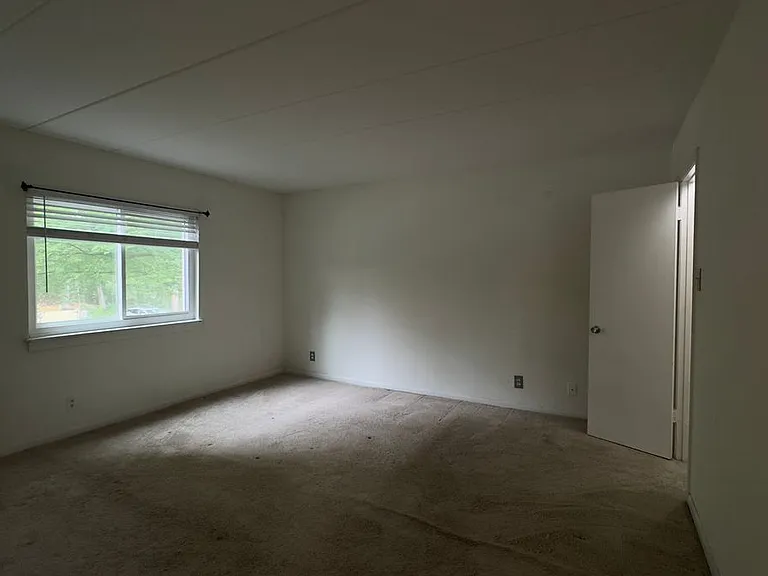 6270 Edsall Rd #301 — Photo 7