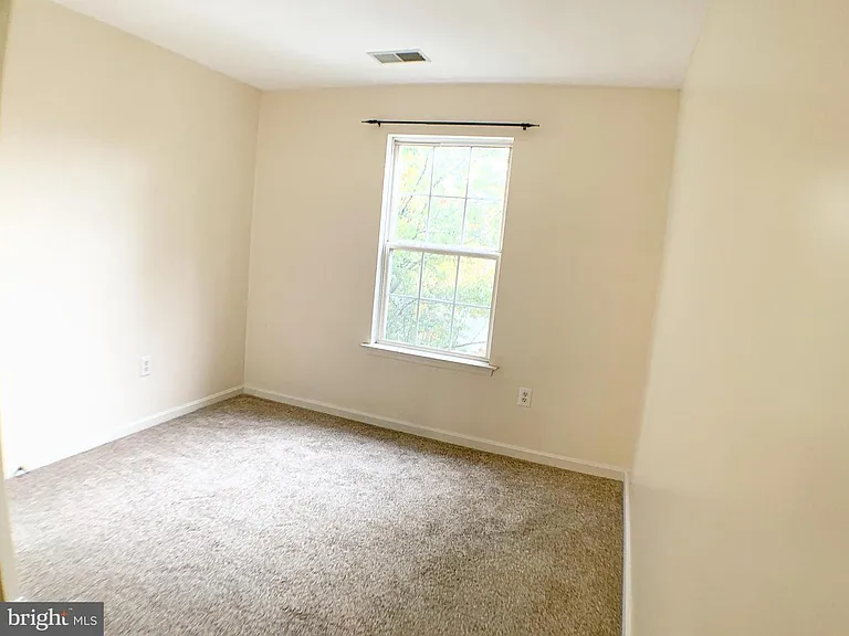 Top level: Bedroom 2 with attached closet