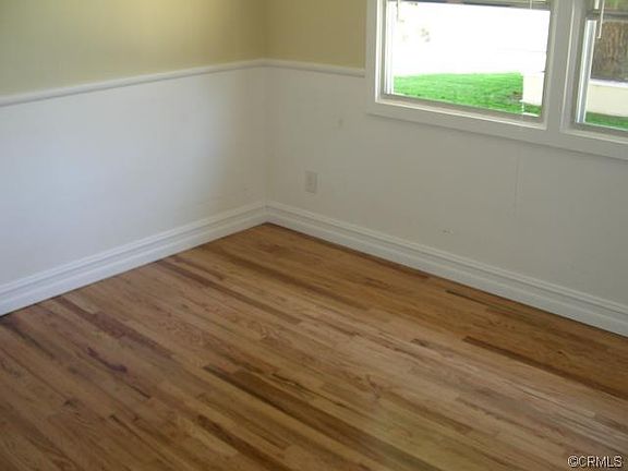 5th image of 2740 Golden Ave