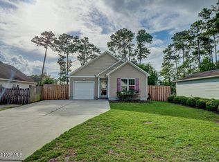 3031 Country Club Dr, Hampstead, NC 28443