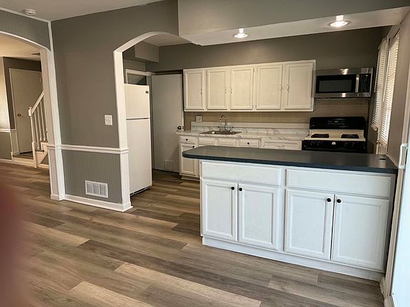 5th image of 2025 Holborn Rd