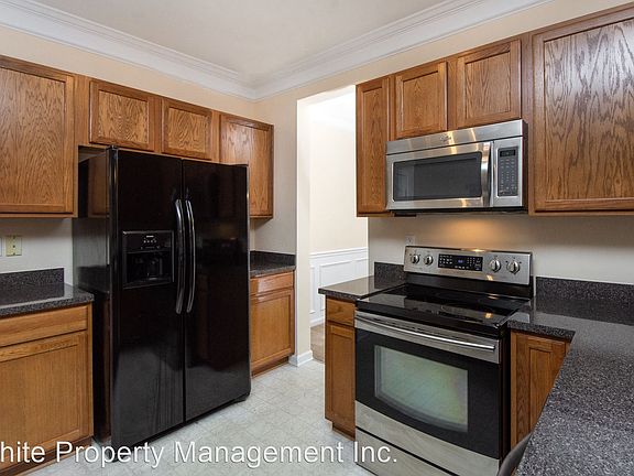 5th image of 6821 Goldenwillow Dr
