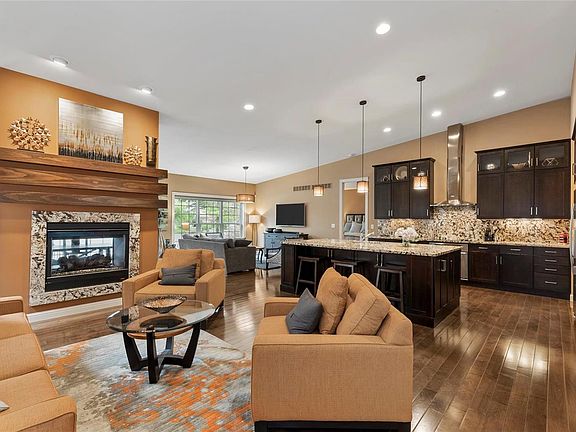 5th image of 532 Trevi Ln