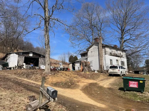 1811 Redding Run Rd, Creekside, PA 15732