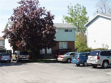 3rd image of 19 Creekside Dr