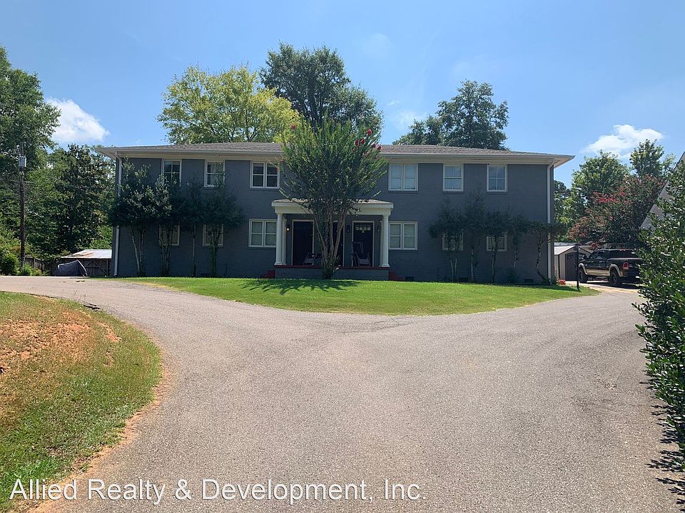 1st image of 1 Sherwood Dr #C