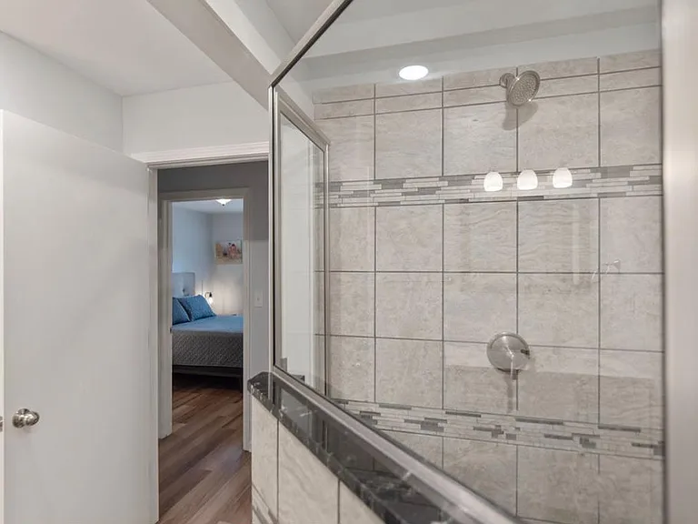 2316 Sierra Dr — Photo 15