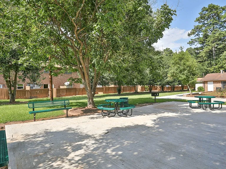 Townhomes at Pleasant Hill — Photo 7