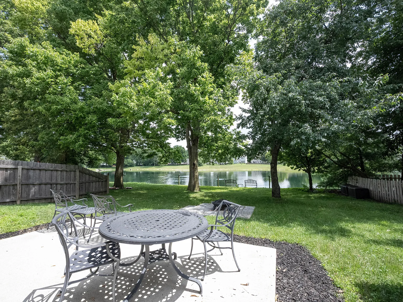 3 bed, 2036 sqft, $2,100 — Photo 4