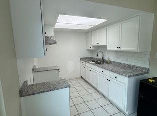 BG7033, Bell Gardens, CA 90201
