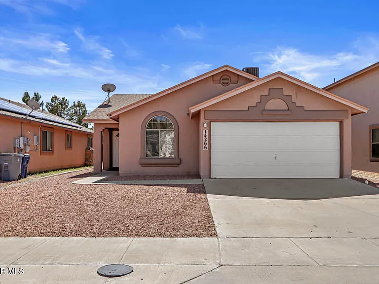 14266 Gil Reyes Dr — Photo 2