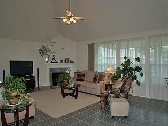 5th image of 1119 Beckton Ln