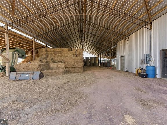 3rd image of 998 Dunn Rd SE