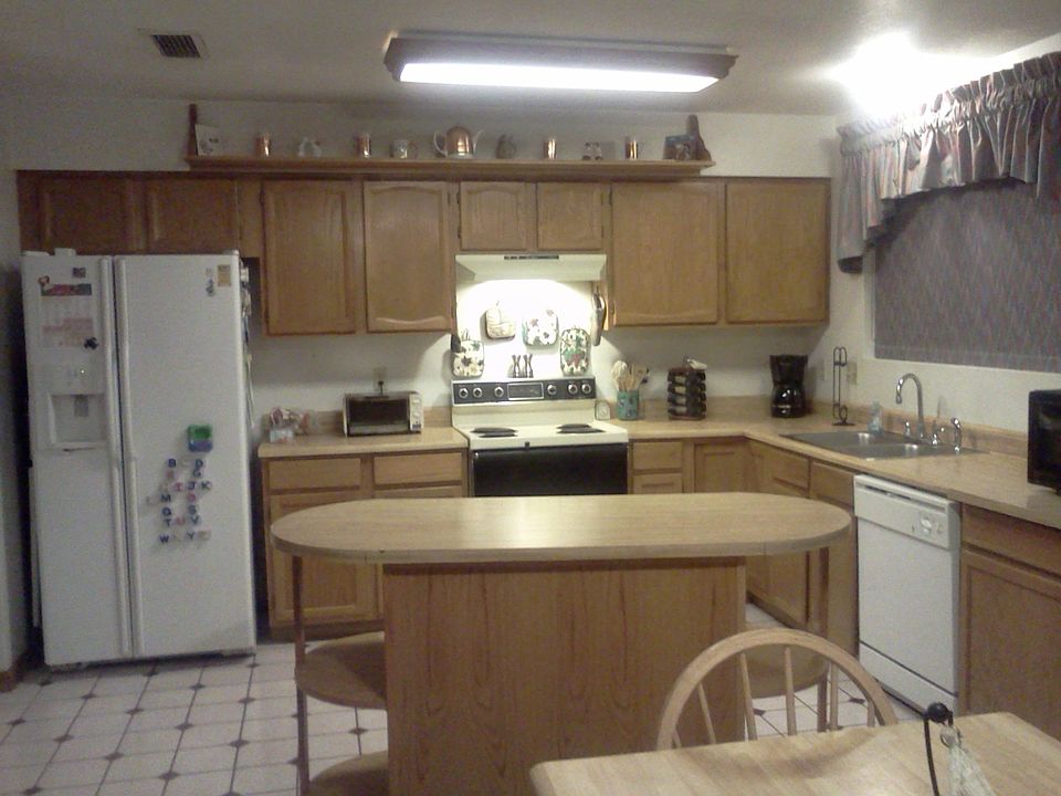 1st image of 4137 E Des Moines St