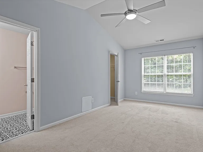 2713 Wyntercrest Ln — Photo 18