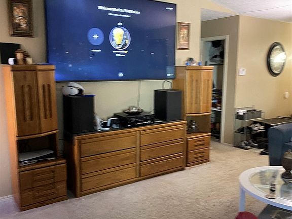 3rd image of 3111 S 210 East Ave