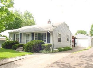 537 Maplehill Ave, Lansing, MI 48910