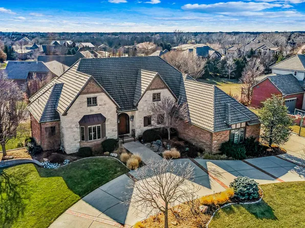 2009 N Clear Creek Ct, Wichita, KS 67230