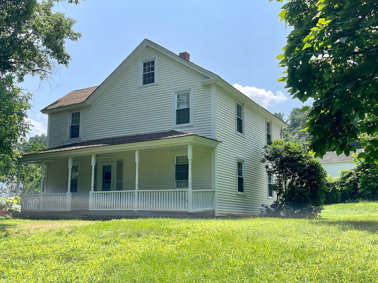 29-33 Spring Hill Ave. - 29 — Photo 4