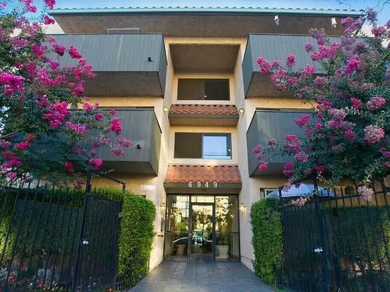 Canyon Village — Photo 41