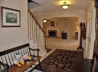 119 Bayou Bend Dr, League City, TX 77573