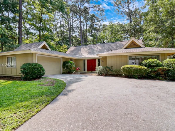 30 Pineland Rd, Hilton Head Island, SC 29926