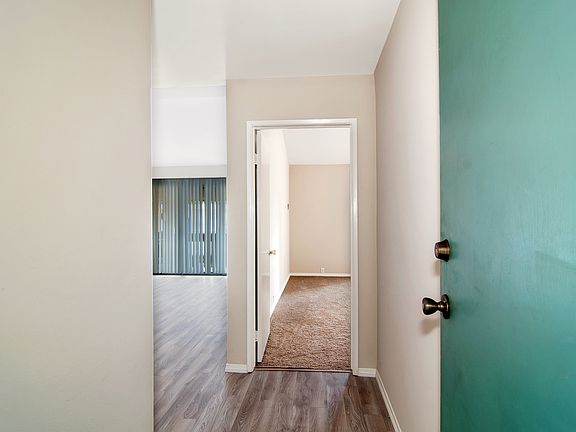 4th image of 1775 Diamond St Unit 1-307