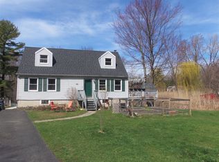 96 Clamsteam Rd #A, Halfmoon, NY 12065