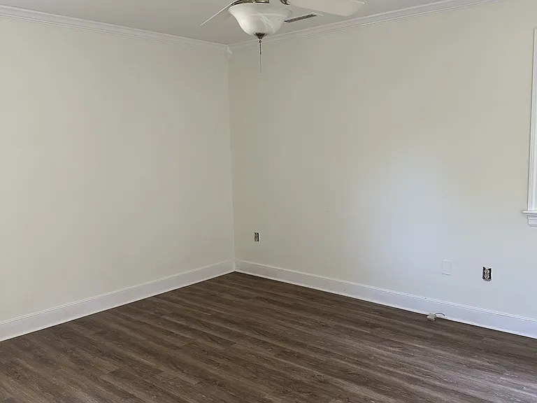 7405 Glastonburg Dr — Photo 18