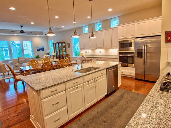 4th image of 31532 Gooseberry Way
