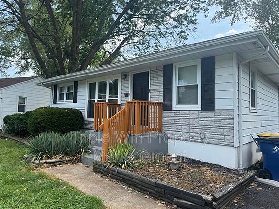 3rd image of 3514 Saint Blase Ln