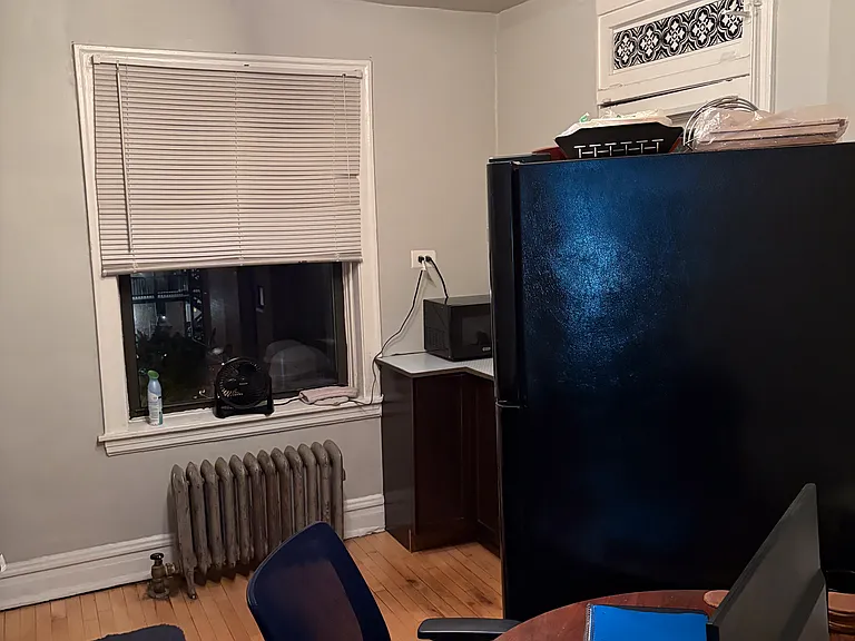 2439 W Logan Blvd #3H — Photo 6