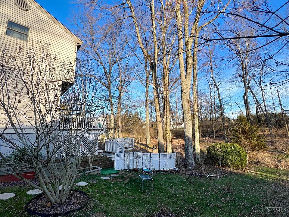 2nd image of 1679 Foxwood Trl