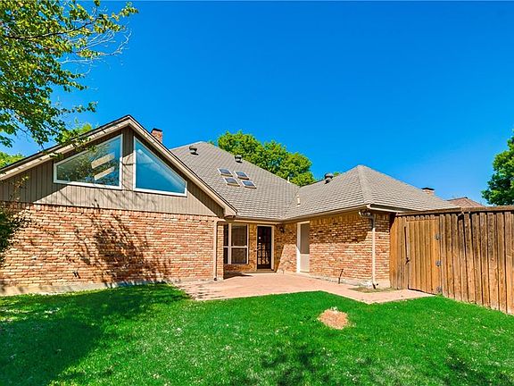 2nd image of 6214 Liberty Hill Ln