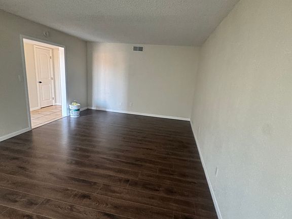 5th image of 9794 Tangelo Ave