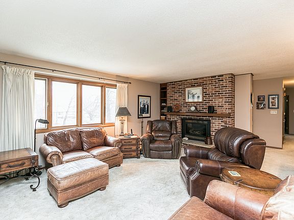3rd image of 2801 Westwood Dr NW