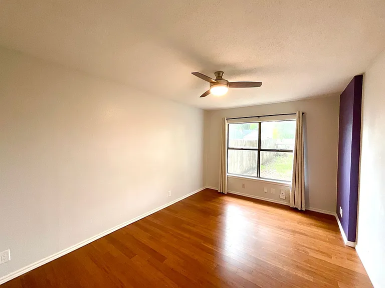 10215 Athens Fld — Photo 16