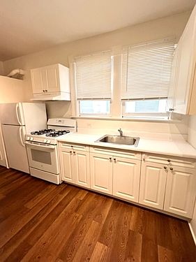 1st image of 506 Chestnut St