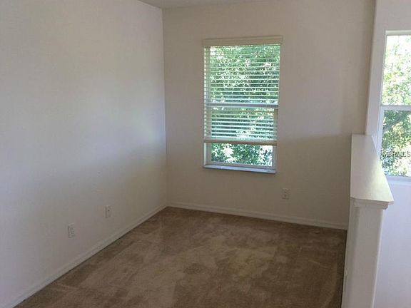 4th image of 411 Hamilton Park Cir