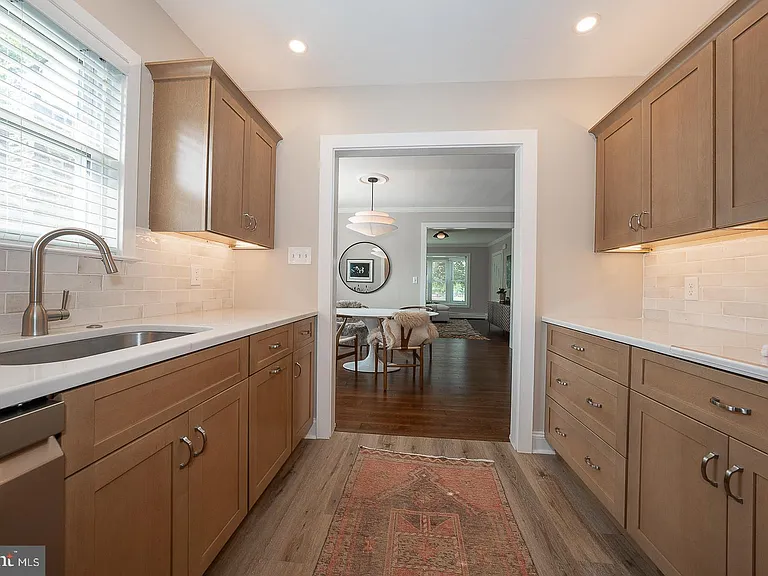 18 Clover Ln — Photo 14
