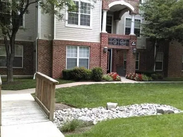 3003 Nicosh Cir Unit 3404, Falls Church, VA 22042