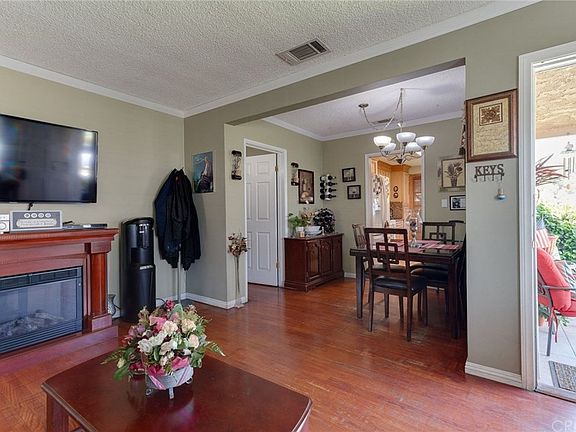 5th image of 2022 Bonita Ave