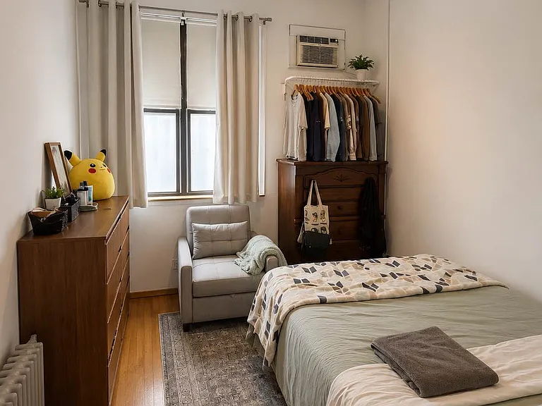 53 Withers St #1R — Photo 3