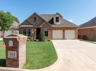 623 Birkdale Dr, Edmond, OK 73025