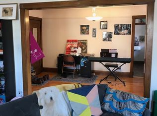 2028 N Newhall St APT 4, Milwaukee, WI 53202
