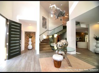 4464 Alta Tupelo Dr, Calabasas, CA 91302