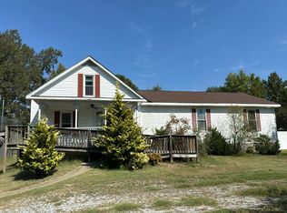 441 Clark Line Rd, Paducah, KY 42003