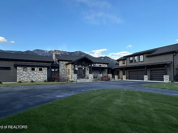3rd image of 48 Branson Blvd